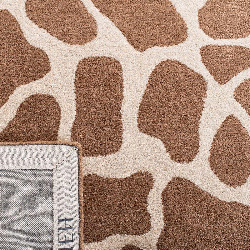 Soho SOH436 Hand Tufted Area Rug - Beige/Brown - 3'6"x5'6" - Safavieh.