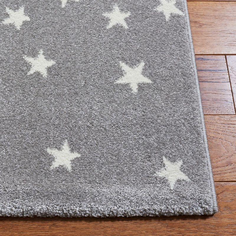 Starlight Whimsy Kids Light Grey/White Synthetic Area Rug - 3'3" x 5'3"