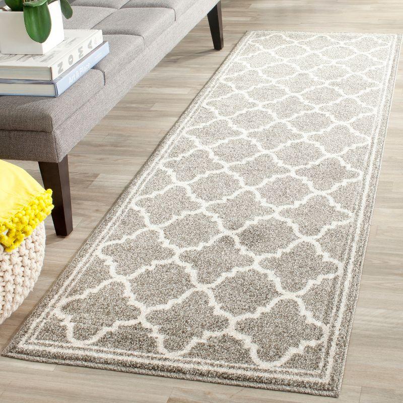 Amherst AMT422 Power Loomed Area Rug  - Safavieh