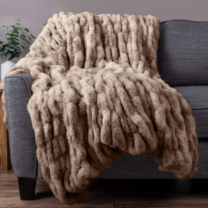 Lavish Home 60x80-Inch Faux Fur Blanket