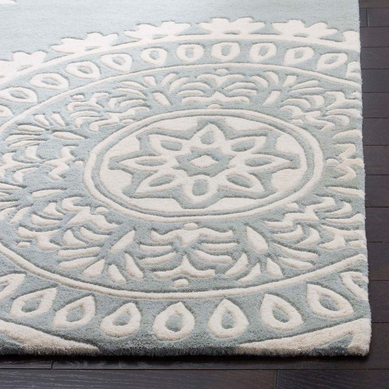 Bella BEL121 Hand Tufted Area Rug - Grey/Ivory - 8'9"x12' - Safavieh.