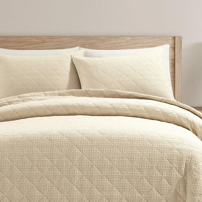 Haniya Solid Waffle Woven Cotton Textured Quilt 3 Pieces Set