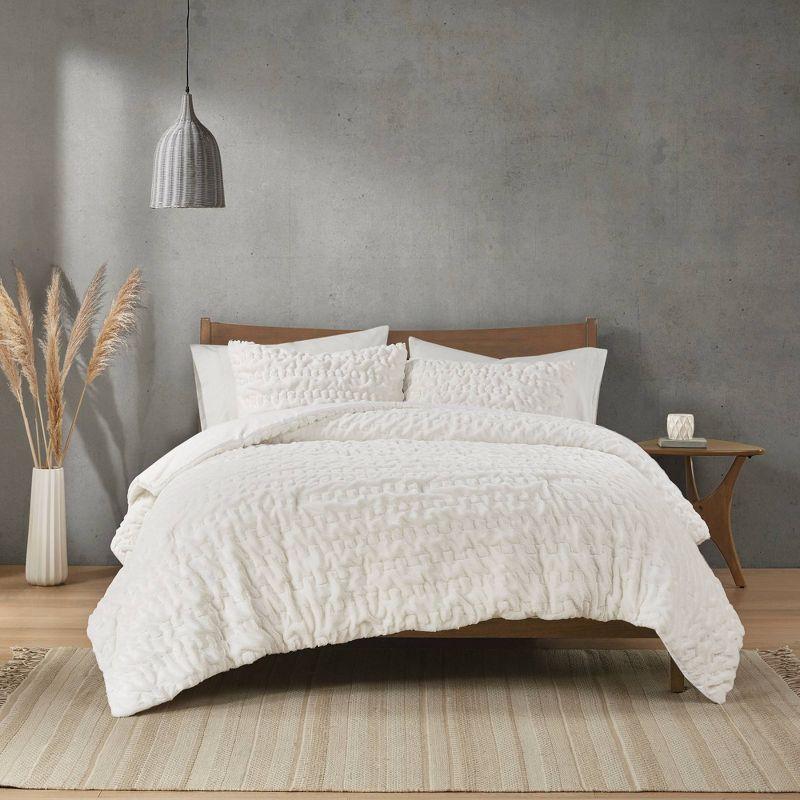 Almagul Ruched Fur Down Alternative Comforter Set