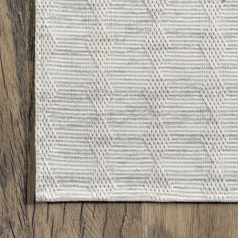 Ivory Geometric Easy-Care Reversible Area Rug, 8' x 10'