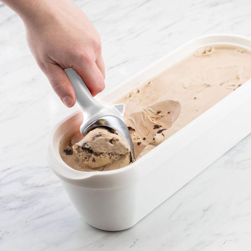 White Chrome Tilt-Up Ice Cream Scoop with Non-Slip Grip