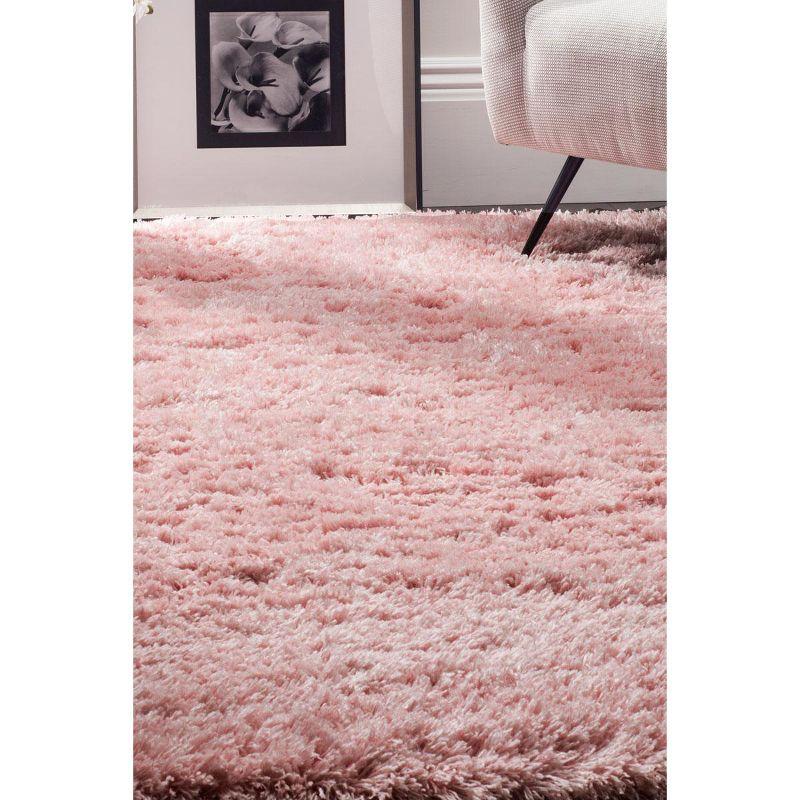 Luxe Plush Round 59" Light Pink Shag Area Rug