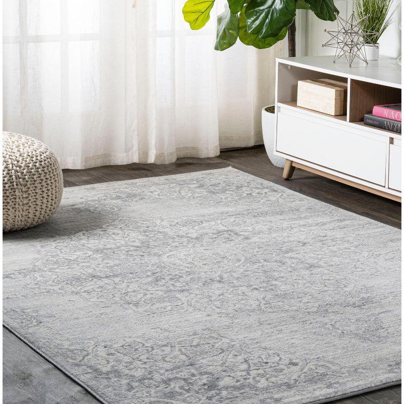 5' X 8' Modern Persian Vintage Moroccan Medallion Area Rug, Light Gray - JONATHAN Y