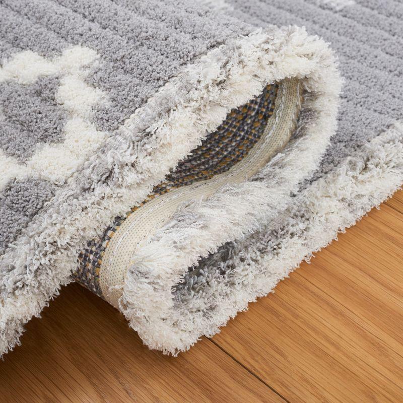 Marrakesh MRK606 Power Loomed Area Rug - Gray/Light Gray - 8'x10' - Safavieh.