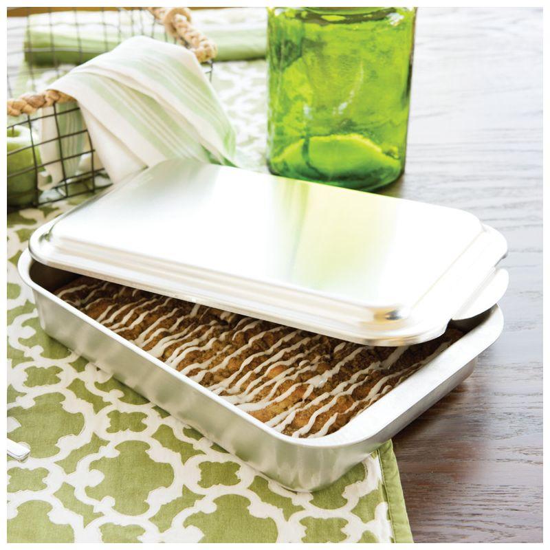 Nordic Ware Nordic Ware Natural Commercial Covered Cake Pan
