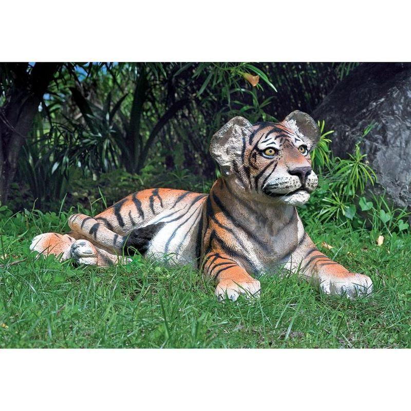 Design Toscano The Grand Scale Wildlife Animal Lying Down Tiger Cub Statue