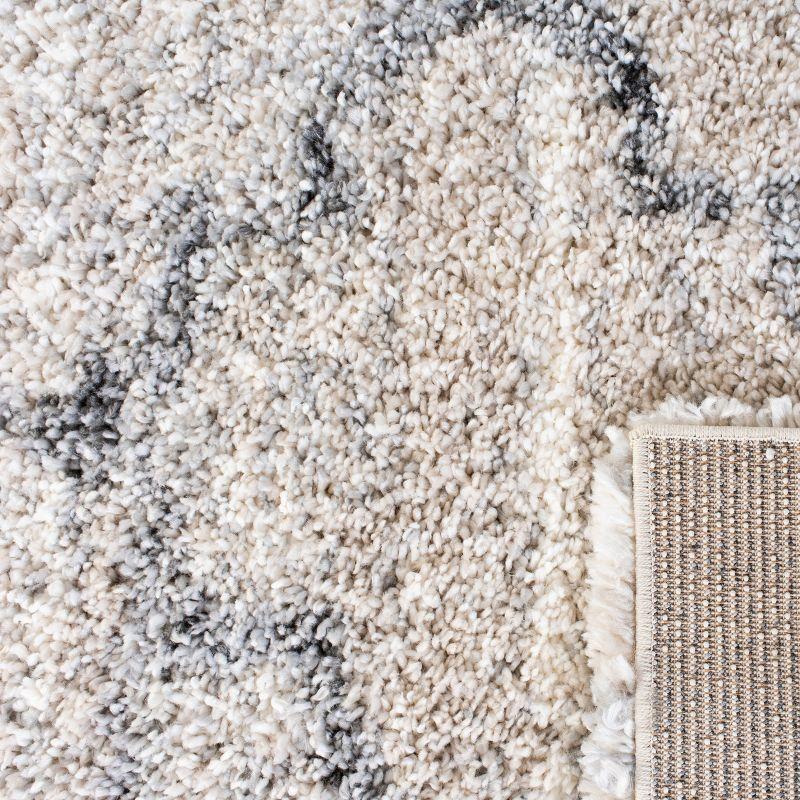 Fontana Shag FNT888 Power Loomed Accent Rug - Grey/Ivory - 2'3"x4' - Safavieh.