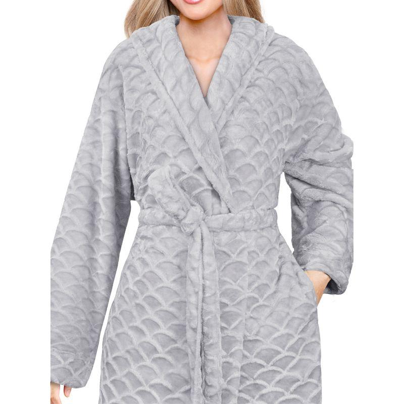 PAVILIA Short Robes for Women, Plush Soft Bathrobe Womens Lightweight, Fluffy Fuzzy Robe Knee Length, Shower Spa (Light Grey, Small-Medium)