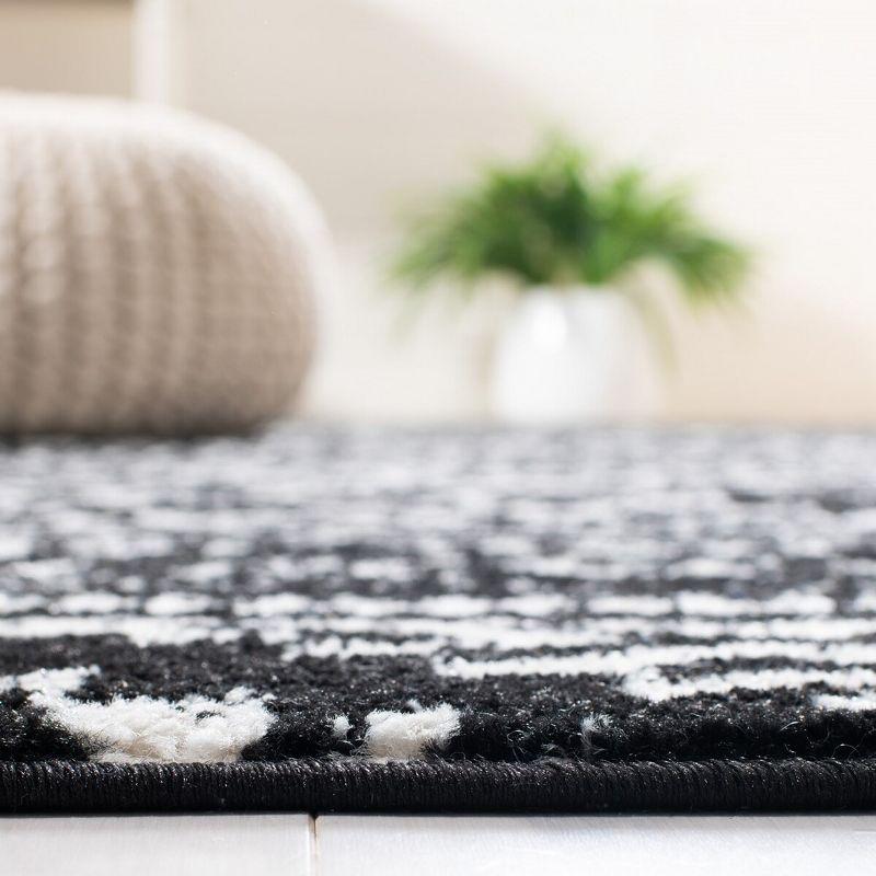 Tulum TUL272 Power Loomed Indoor Area Rug - Black/Ivory - 5'3"x7'6" - Safavieh