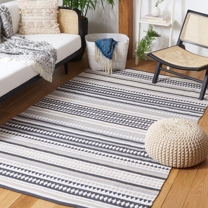 Coastal Gray Geometric Handwoven Cotton Area Rug 8' x 10'