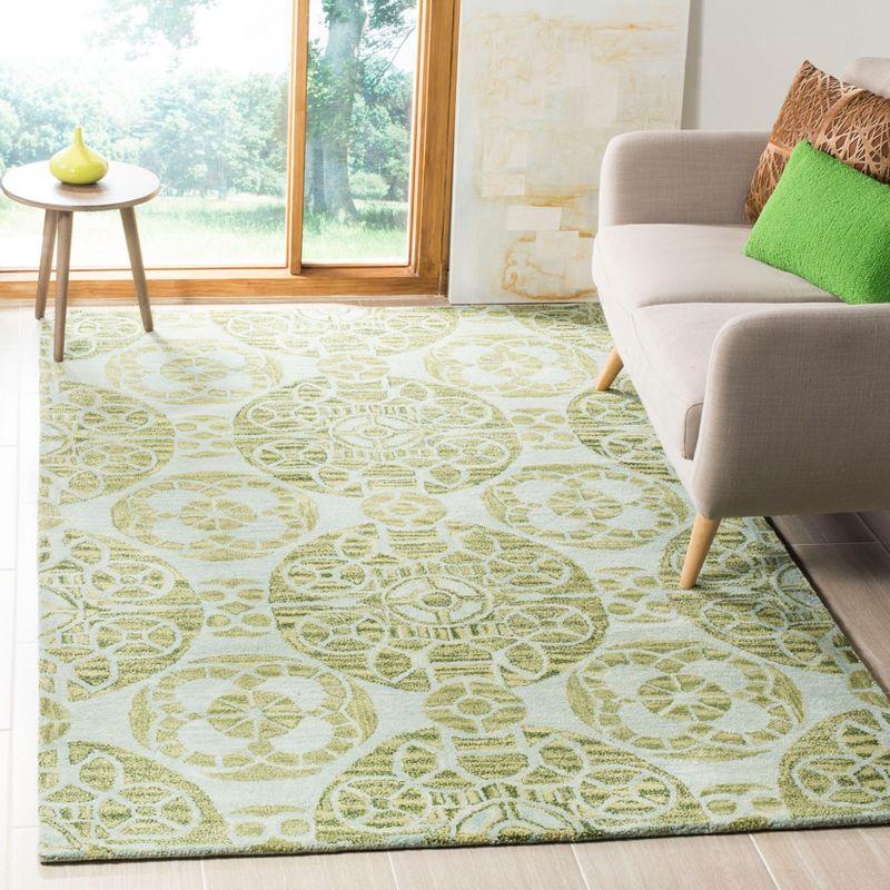 Handmade Turquoise and Green Wool Tufted Area Rug, 5' x 8'