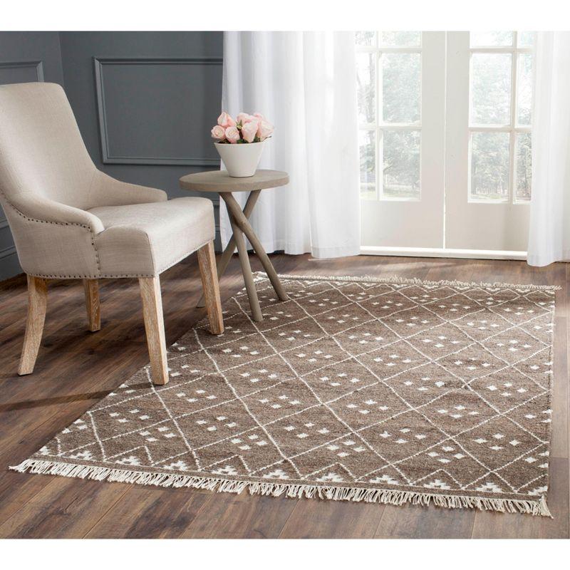 Ivory and Brown Hand-Woven Wool Kilim Rug 4' x 6'