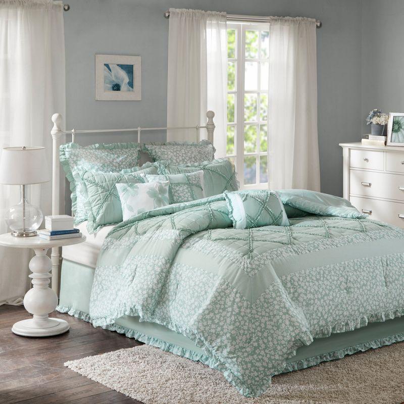 Seafoam Green Cotton Queen Comforter Set with Decorative Pillows