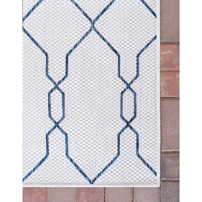 Unique Loom 5' 1 x 8' 0 Rectangle Indoor/Outdoor Trellis Ivory Area Rug
