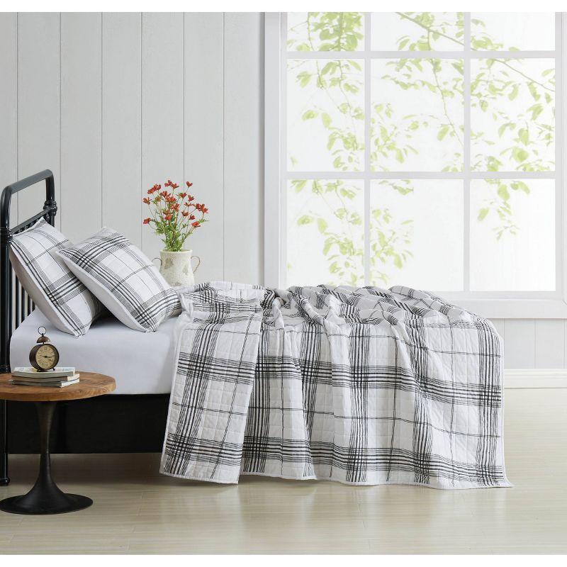 Cottage Classics Cottage Plaid Quilt Set White/Black