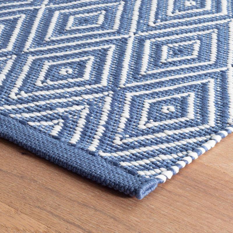 Diamond Denim/White Handwoven Indoor/Outdoor Rug