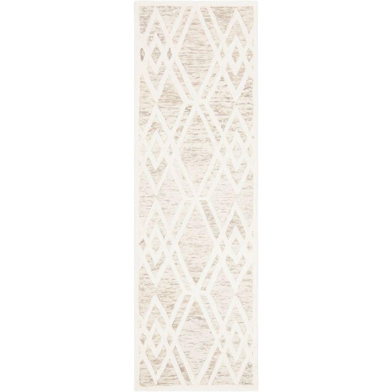 Cambridge CAM729 Hand Tufted Area Rug  - Safavieh