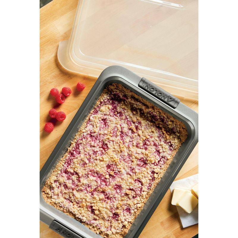 Anolon Anolon Advanced Nonstick Covered Cake Pan with Grips