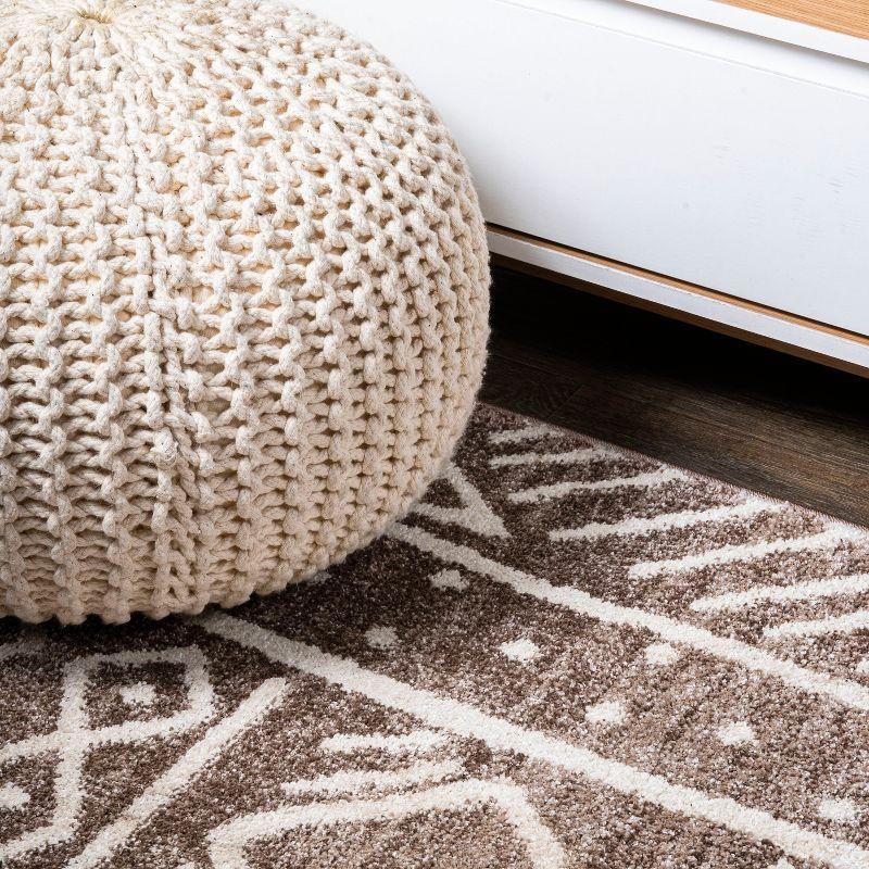 2'x 8' Amanar Geometric Runner Rug, Brown/Ivory - JONATHAN Y
