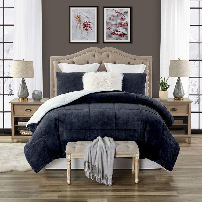 Ultra Plush Reversible Faux Fur and Sherpa 3-Piece Comforter Set