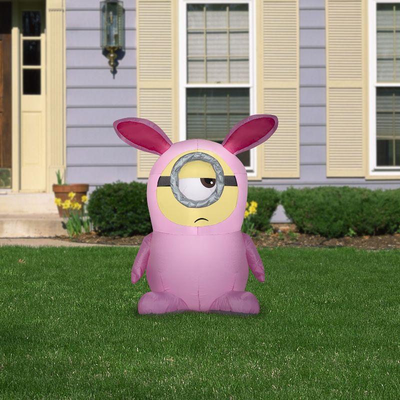 Gemmy Industries Minions Stuart in Pink Bunny Suit Inflatable