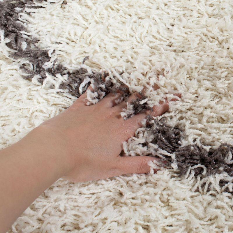 Dallas Shag SGD258 Power Loomed Indoor Area Rug - Ivory/Dark Grey - 8'6"x12' - Safavieh.