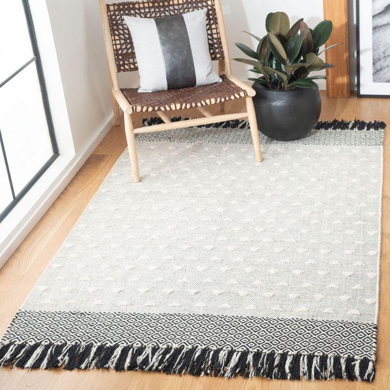 Ivory and Black Geometric Handwoven Wool-Cotton Blend Rug - 5' x 8'