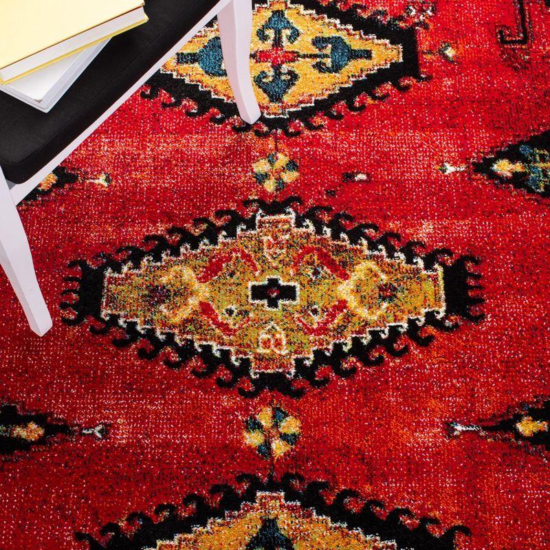 Vintage Hamadan VTH251 Power Loomed Accent Rug - Red/Black - 2'7"x5' - Safavieh.