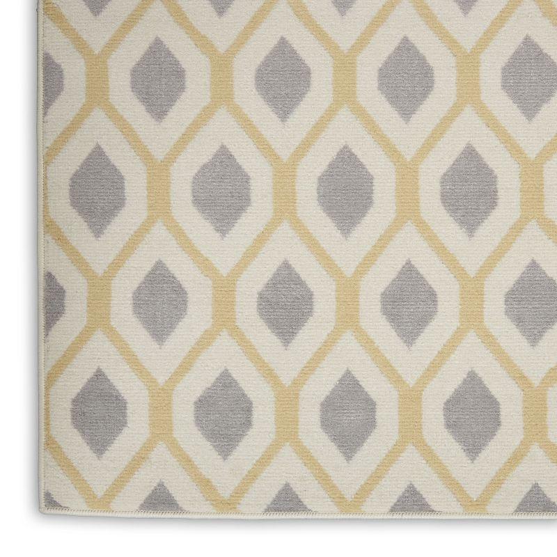 Handmade White Geometric Synthetic 5' x 7' Area Rug