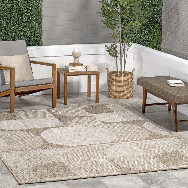 Inara Beige and Gray Geometric Indoor/Outdoor Area Rug