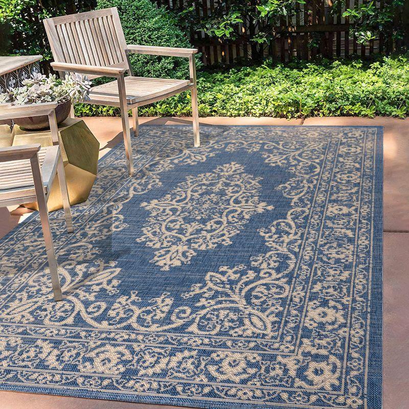 Mediterranean Dream Blue & Ivory Synthetic Medallion Rug