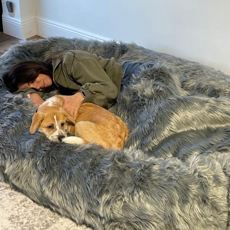 PAW BRANDS PupCloud Human-Size Faux Fur Memory Foam Dog Bed (Charcoal Grey)