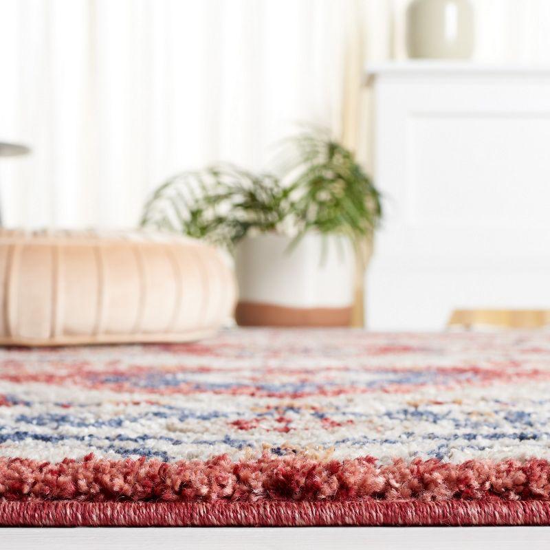 Luna LUN105 Power Loomed Rugs - Safavieh