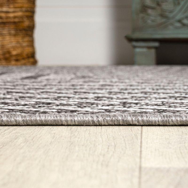 5' x 8' Chevron Modern Concentric Squares Indoor/Outdoor Area Rug, Black/Light Gray - JONATHAN Y