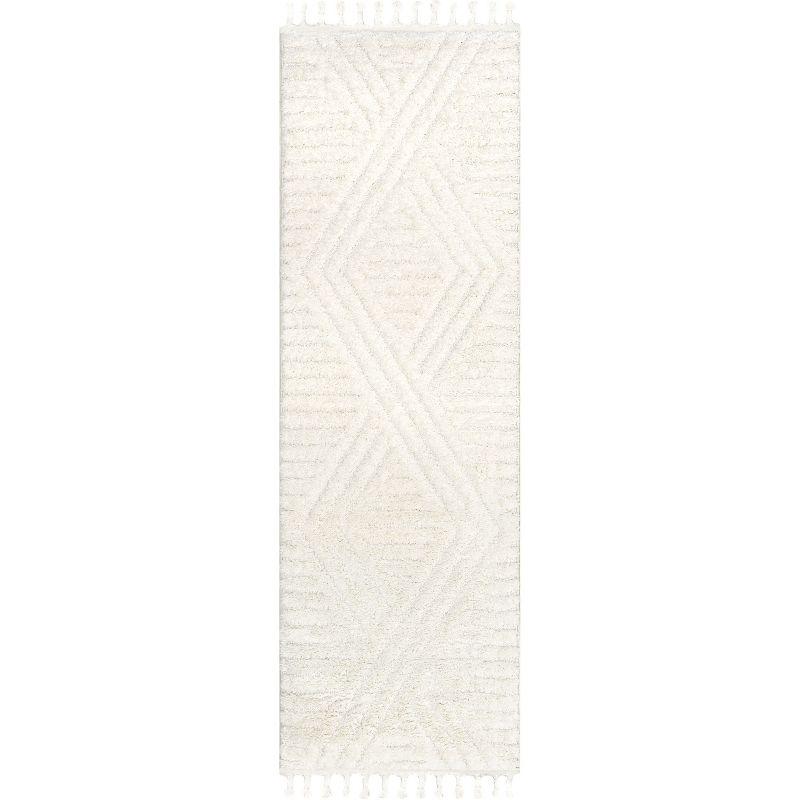 Nuloom Risette Geometric Shag Tassel Indoor Area Rug, Runner 2' 6" x 6', Ivory