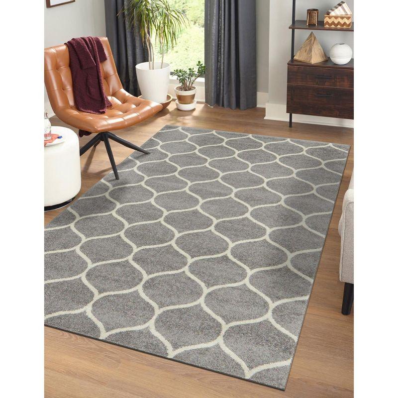 Light Gray Trellis Synthetic 8' x 10' Easy-Care Area Rug