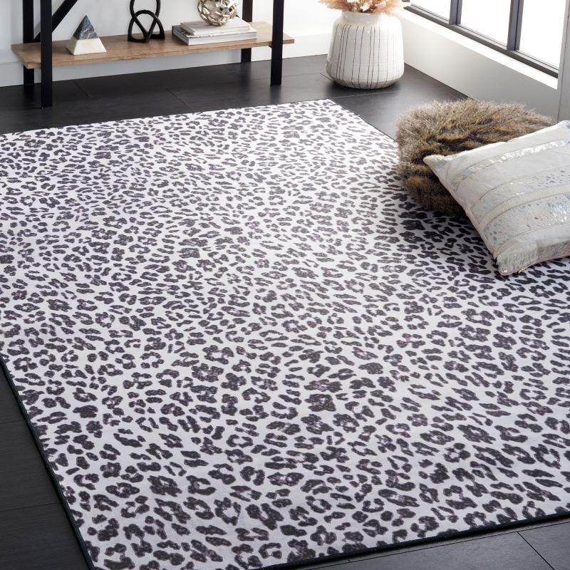 Faux Hide FAH505 Power Loomed Machine Washable Indoor Area Rug - Ivory/Black - 5'x8' - Safavieh