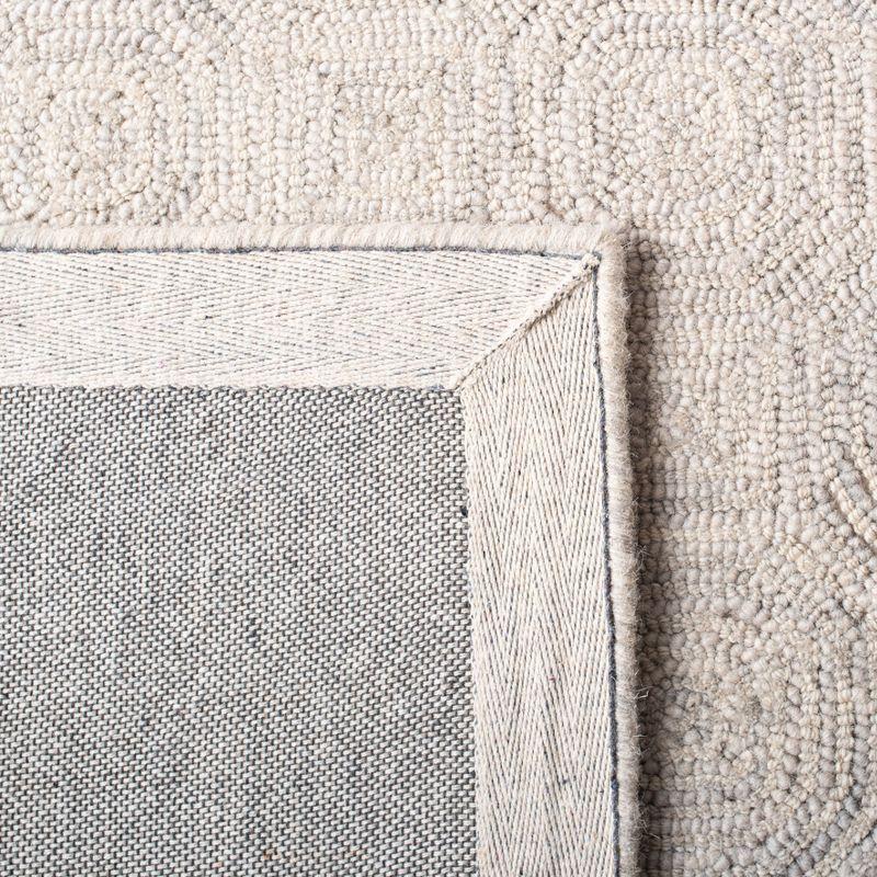 Micro-Loop MLP527 Hand Tufted Indoor Area Rug - Silver/Grey - 5'x5' - Safavieh