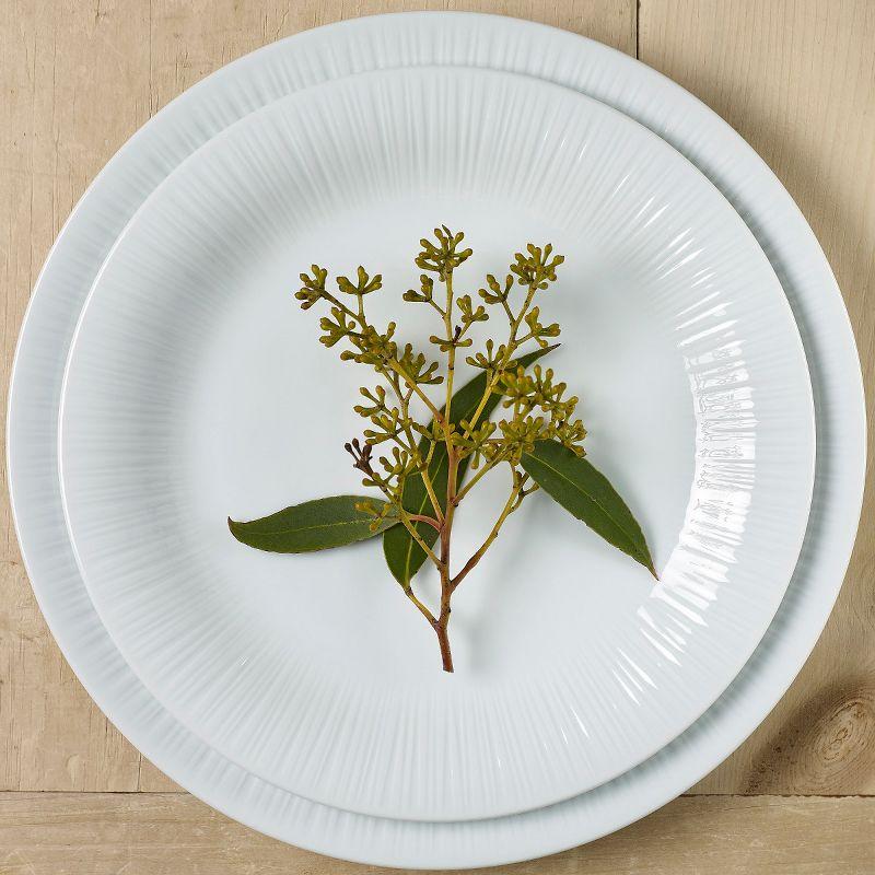 Noritake Noritake Conifere 24-Piece Dinnerware Set, Service for 6