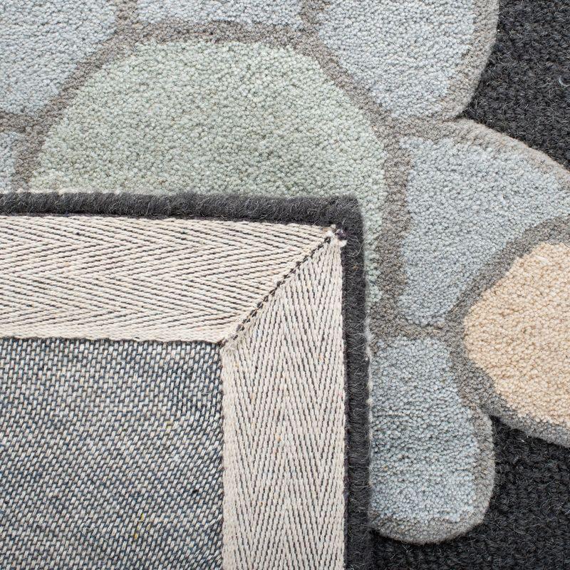 Safavieh Kids SFK923 Hand Tufted Runner Rug - Charcoal/Ivory - 2'6"x8' - Safavieh.