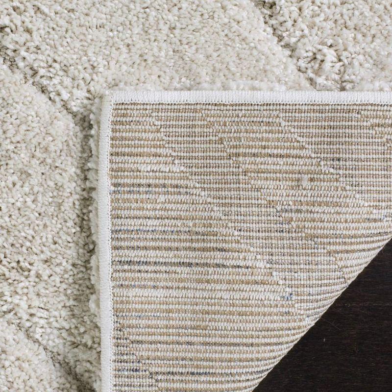Florida Shag SG472 Power Loomed Indoor Area Rug - Creme/Creme - 5'3"x7'6" - Safavieh