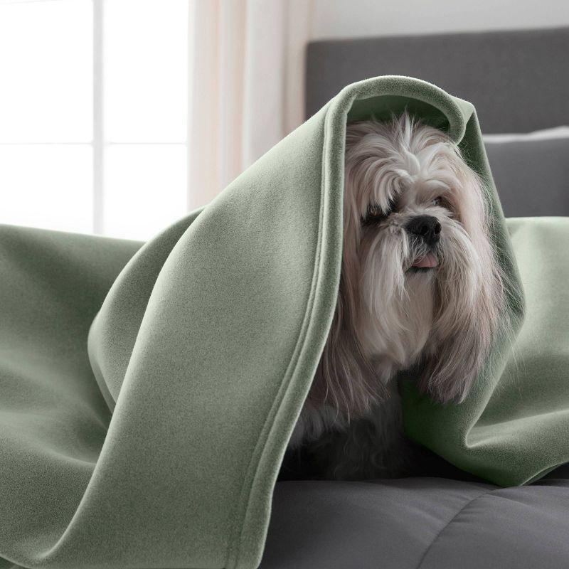 Vellux Throw Blanket, Original Blanket,  Snuggle-Ready,  Durable Machine Washable Pet Friendly, All-Season Comfort, Layering Bed Sofa Blanket, Blanket for Bed, Cozy Throw Blanket