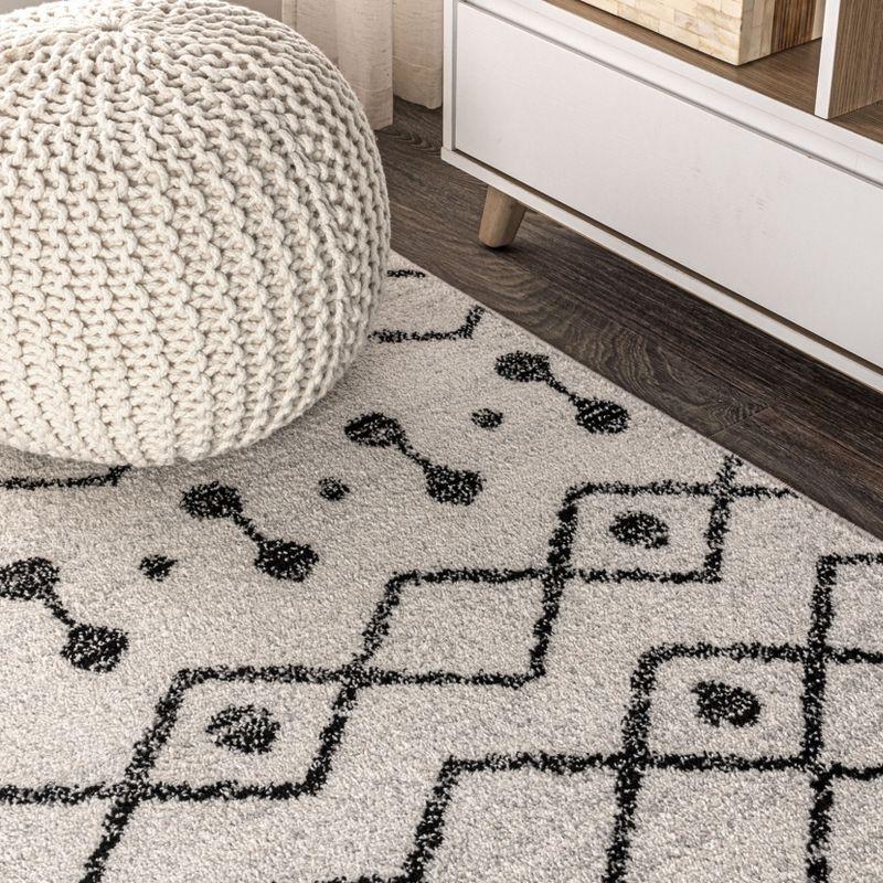 2'x8' Aksil Moroccan Beni Souk Runner Rug, Cream/Black - JONATHAN Y