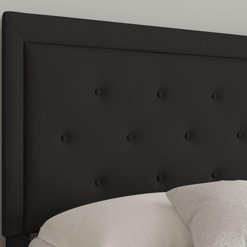 Elegant Full/Double Tufted Upholstered Platform Bed in Black