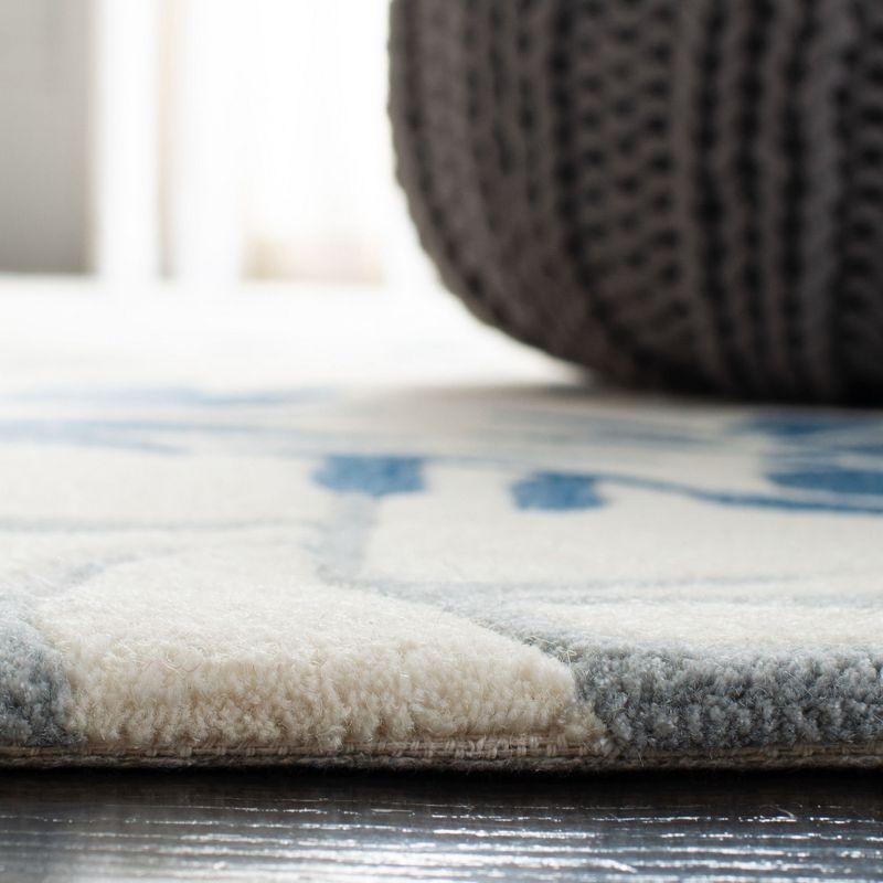 Capri CPR345 Hand Tufted Runner Rug - Ivory/Blue - 2'3"x9' - Safavieh.