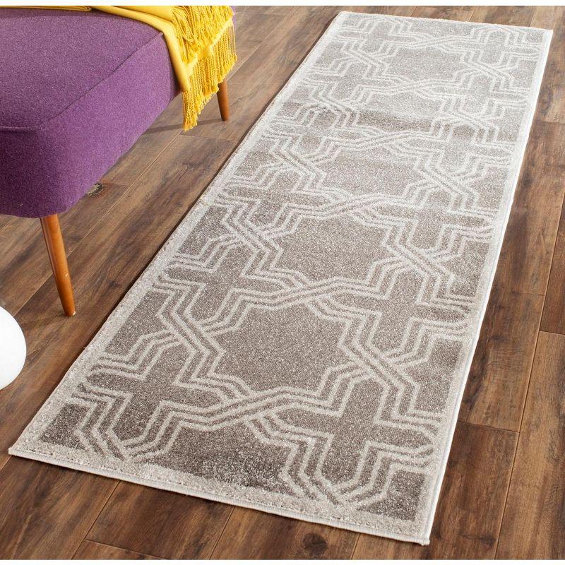 Amherst AMT413 Power Loomed Area Rug  - Safavieh